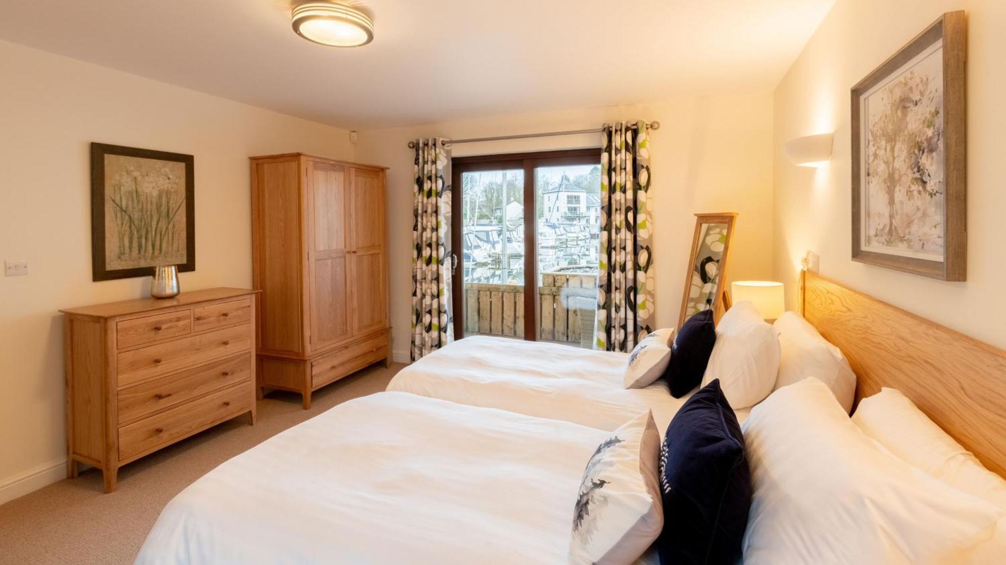Windermere Lake View Townhouse At Windermere Marina Village ボウネス＝オン＝ウィンダミア エクステリア 写真